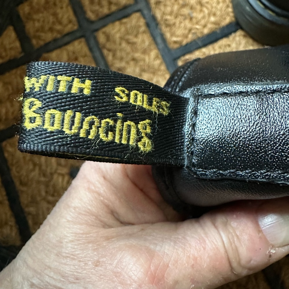 Kids Dr Martens Junior 1460, US1/EU32 - Picture 10 of 11